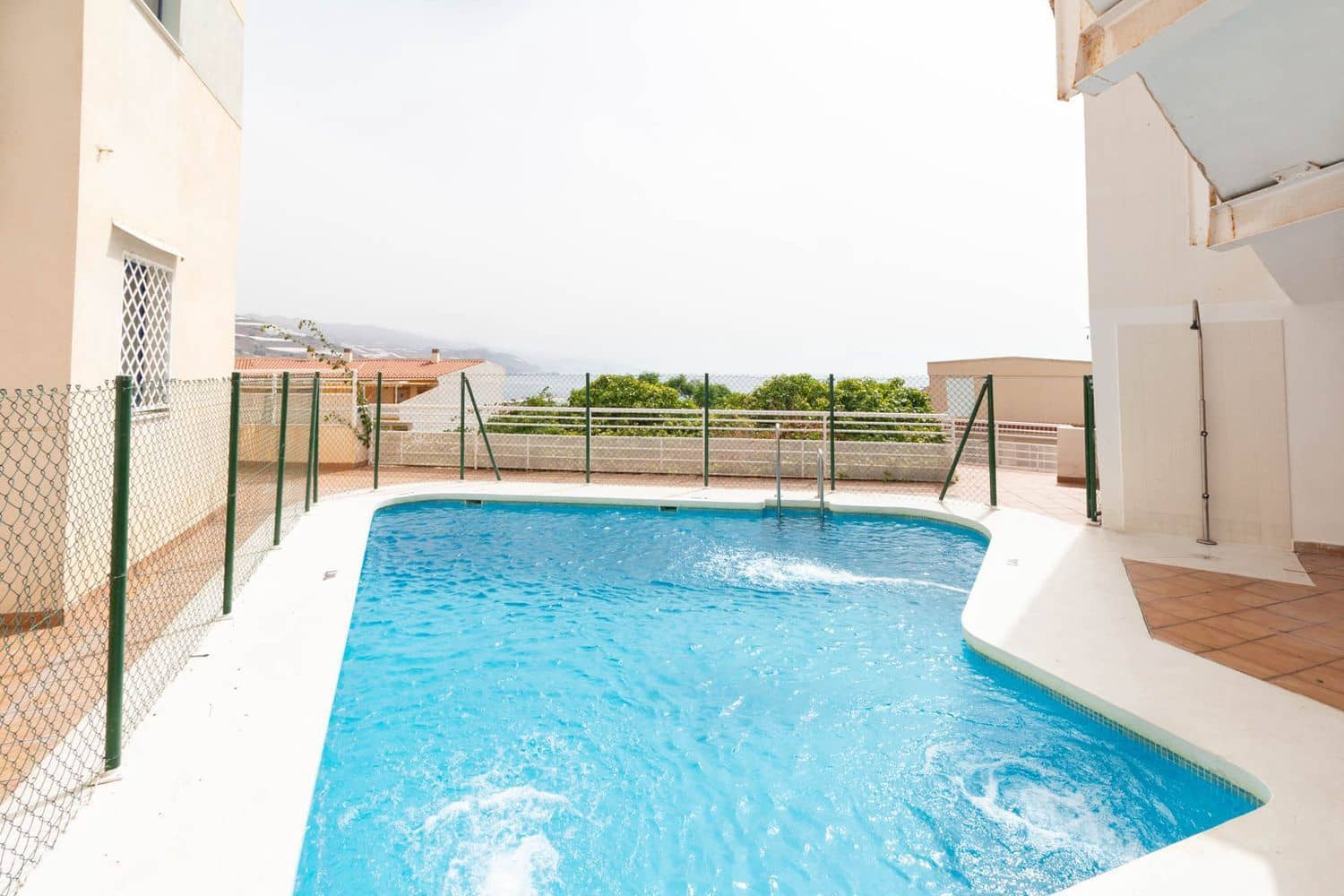 2 soveværelse Lejlighed til leje i Castell de Ferro med garage - € 800 (Ref: 9202109)