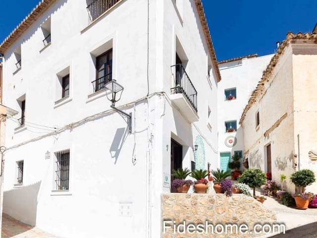 4 soveværelse Byhus til salg i Saleres, El Valle med swimmingpool garage - € 415.000 (Ref: 9204159)