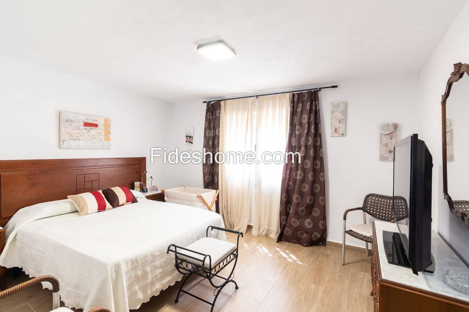 4 soveværelse Finca/Landehus til salg i Durcal med swimmingpool garage - € 220.000 (Ref: 9217043)