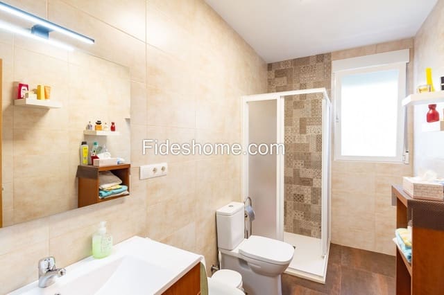 4 soveværelse Finca/Landehus til salg i Dúrcal med swimmingpool garage - € 220.000 (Ref: 9217043)