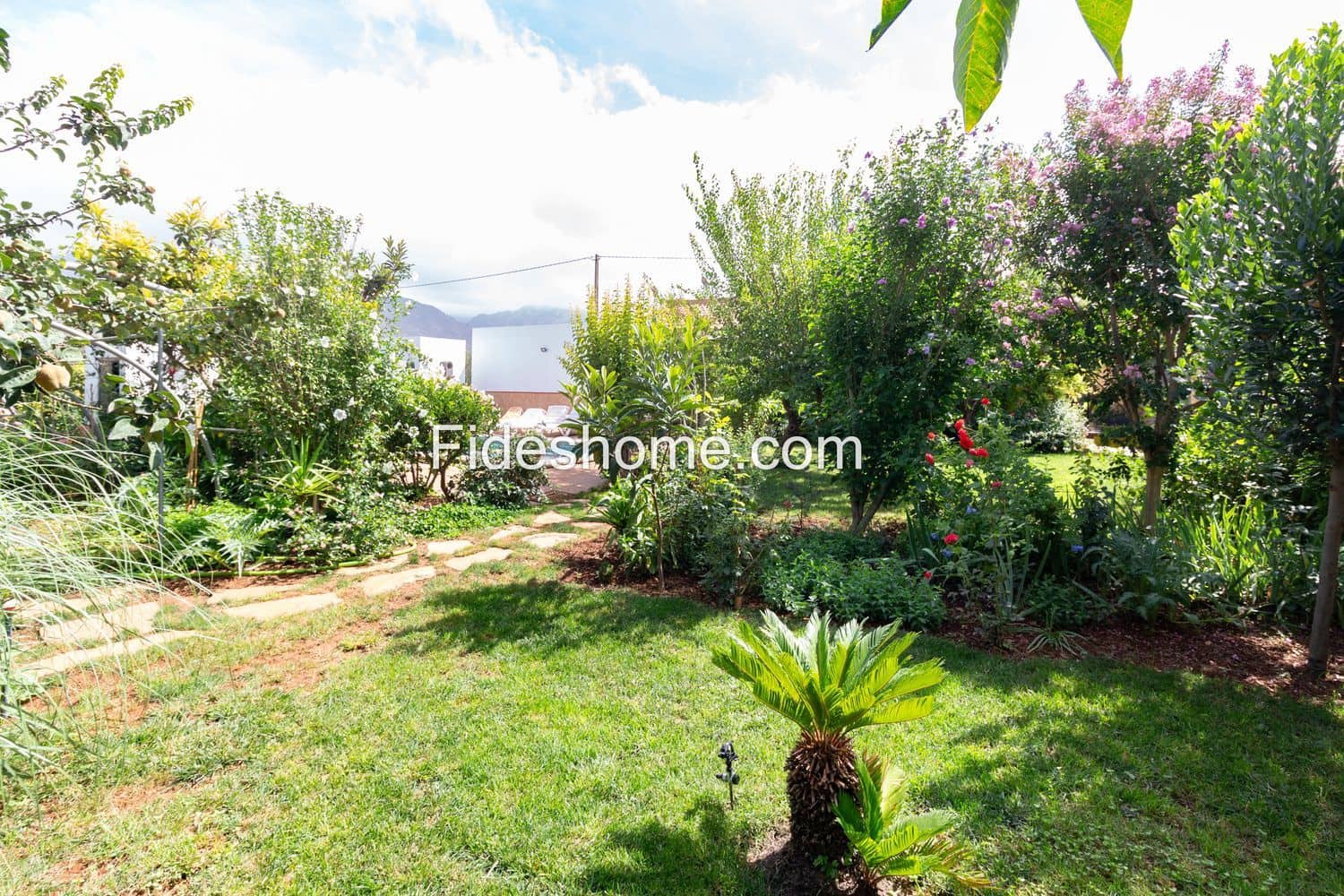 4 soveværelse Finca/Landehus til salg i Durcal med swimmingpool garage - € 220.000 (Ref: 9217043)