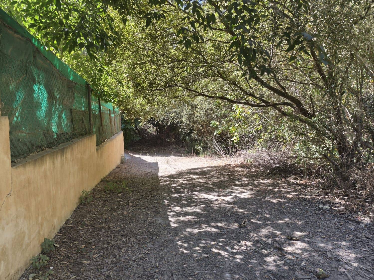 Ubebygd land til salgs i Durcal - € 18 000 (Ref: 9264004)