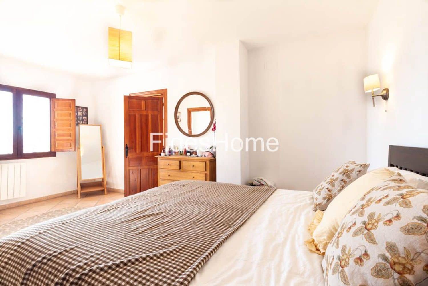 4 bedroom Townhouse for sale in Niguelas with pool garage - € 390,000 (Ref: 9290989)