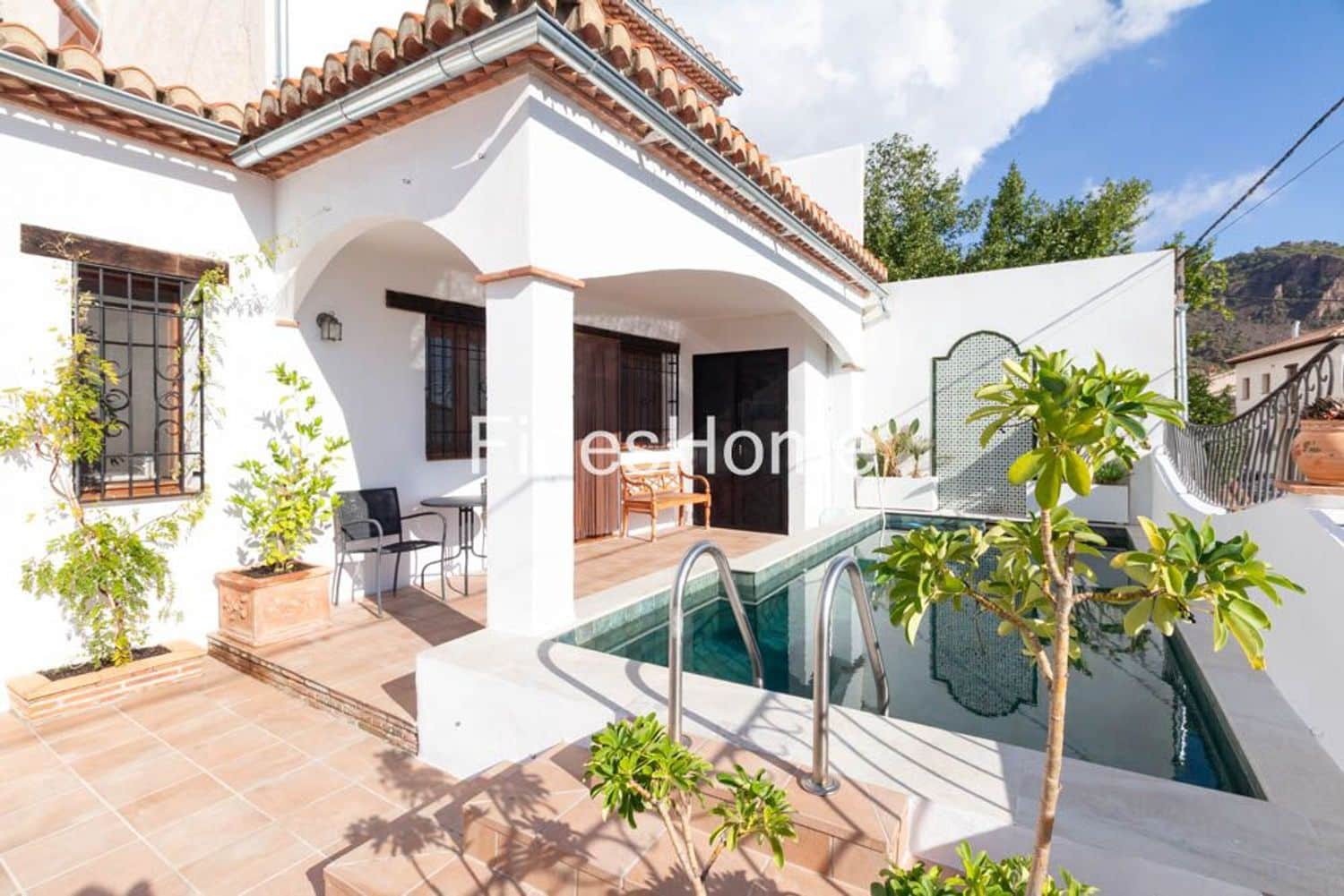 4 bedroom Townhouse for sale in Niguelas with pool garage - € 390,000 (Ref: 9290989)