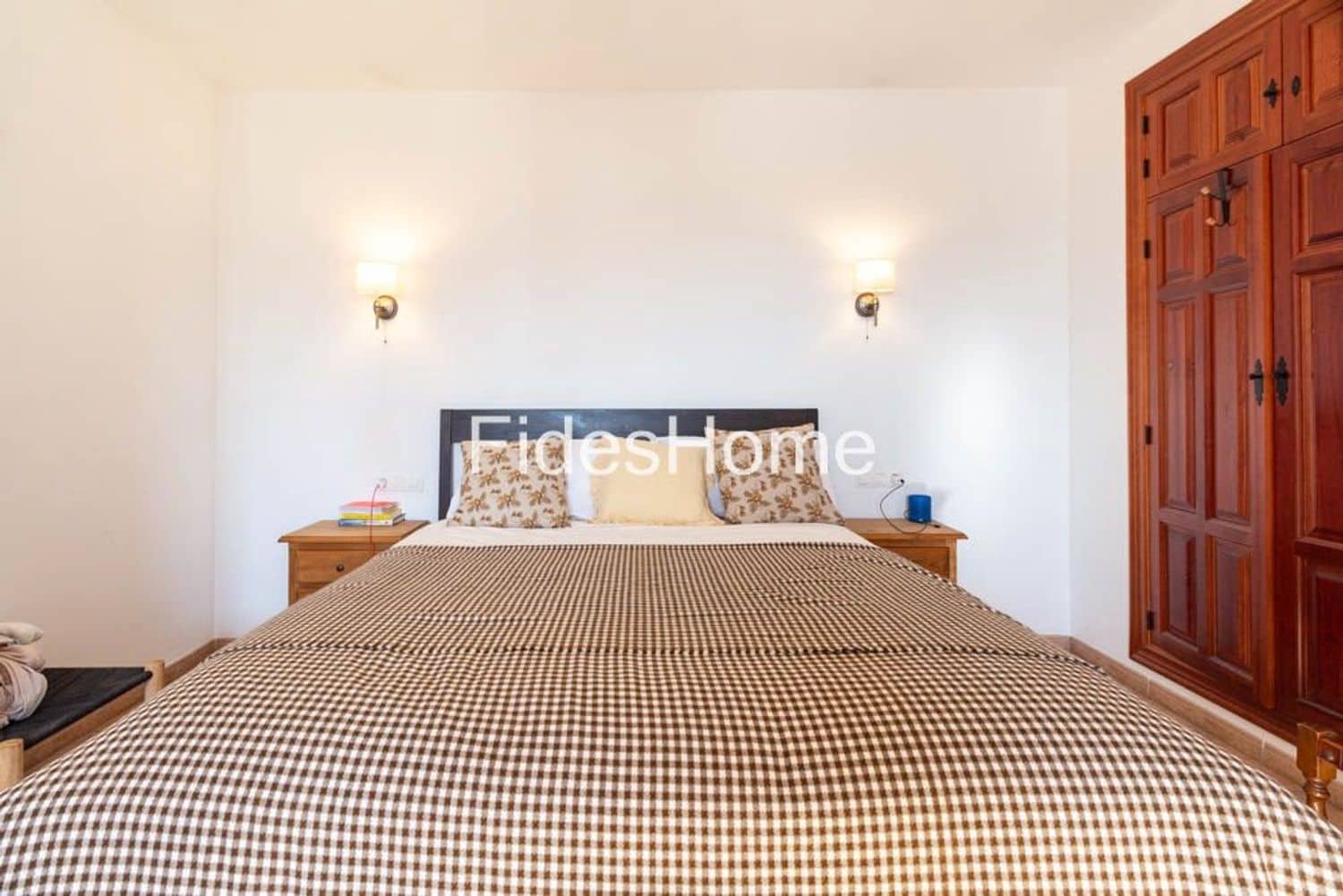 4 bedroom Townhouse for sale in Niguelas with pool garage - € 390,000 (Ref: 9290989)