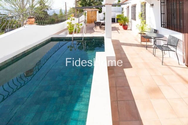 4 soveværelse Byhus til salg i Nigüelas med swimmingpool garage - € 390.000 (Ref: 9290989)