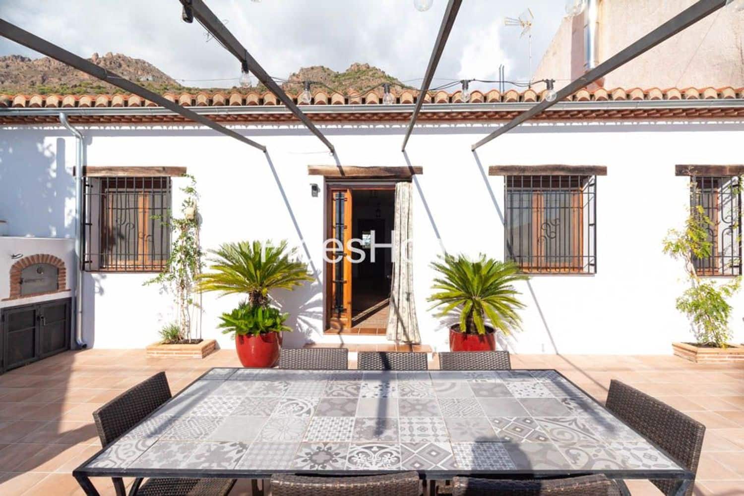 4 bedroom Townhouse for sale in Niguelas with pool garage - € 390,000 (Ref: 9290989)