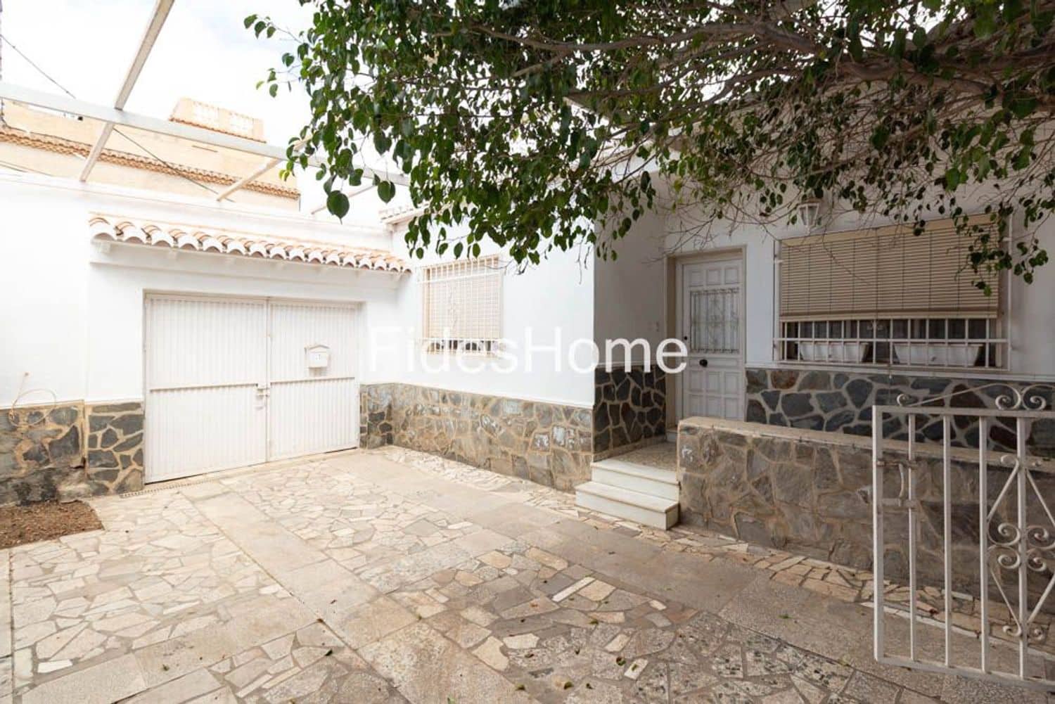 4 soverom Hus til salgs i Motril med garasje - € 229 000 (Ref: 9310209)