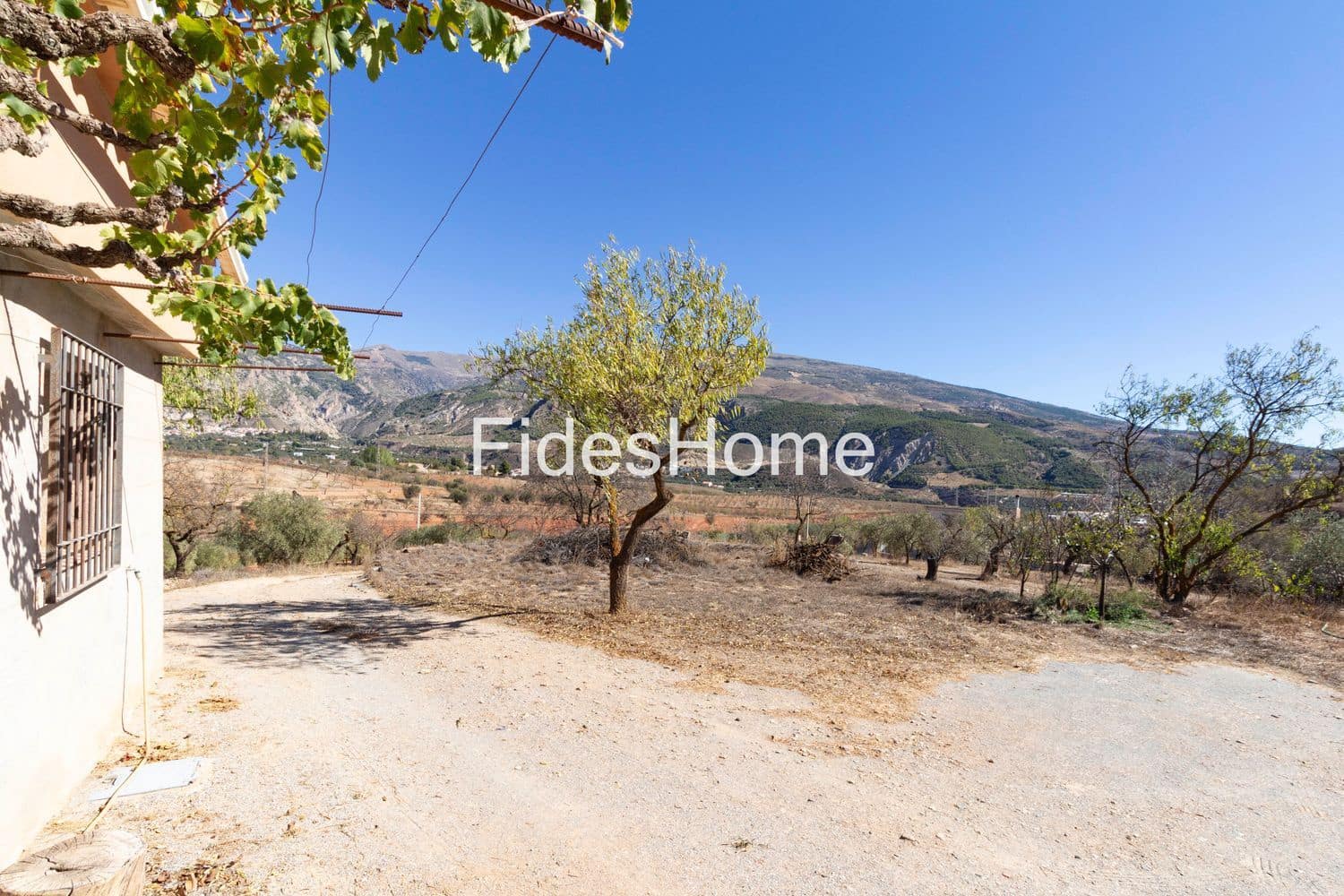 Ubebygd land til salgs i Niguelas - € 195 000 (Ref: 9384995)