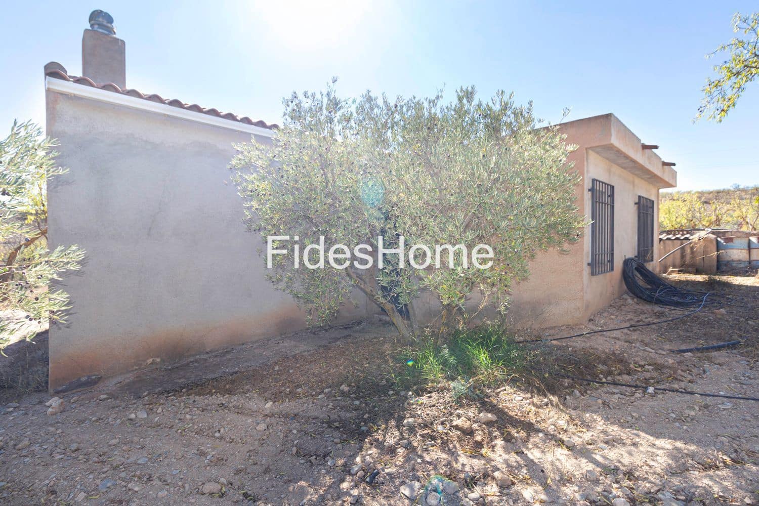 Ubebygd land til salgs i Niguelas - € 195 000 (Ref: 9384995)