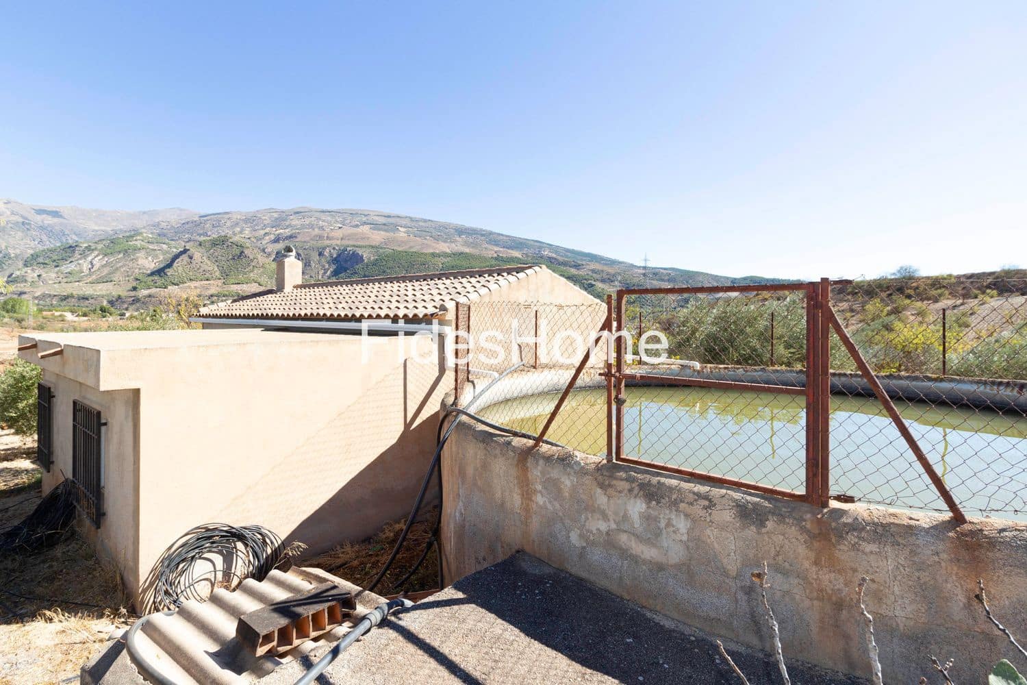 Ubebygd land til salgs i Niguelas - € 195 000 (Ref: 9384995)