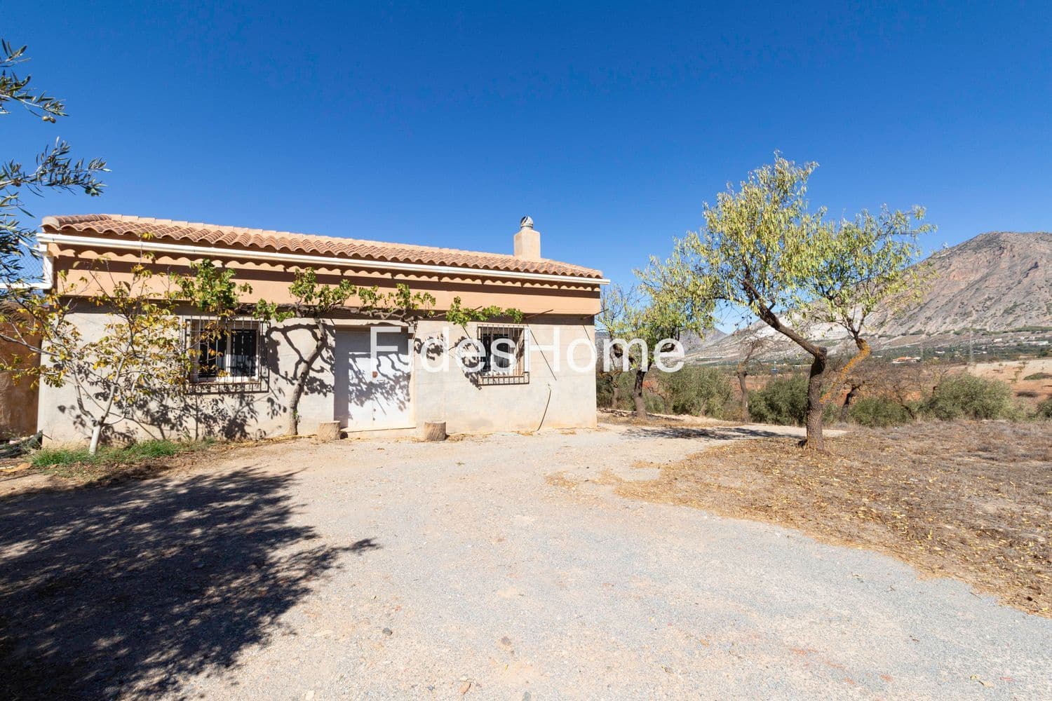 Ubebygd land til salgs i Niguelas - € 195 000 (Ref: 9384995)