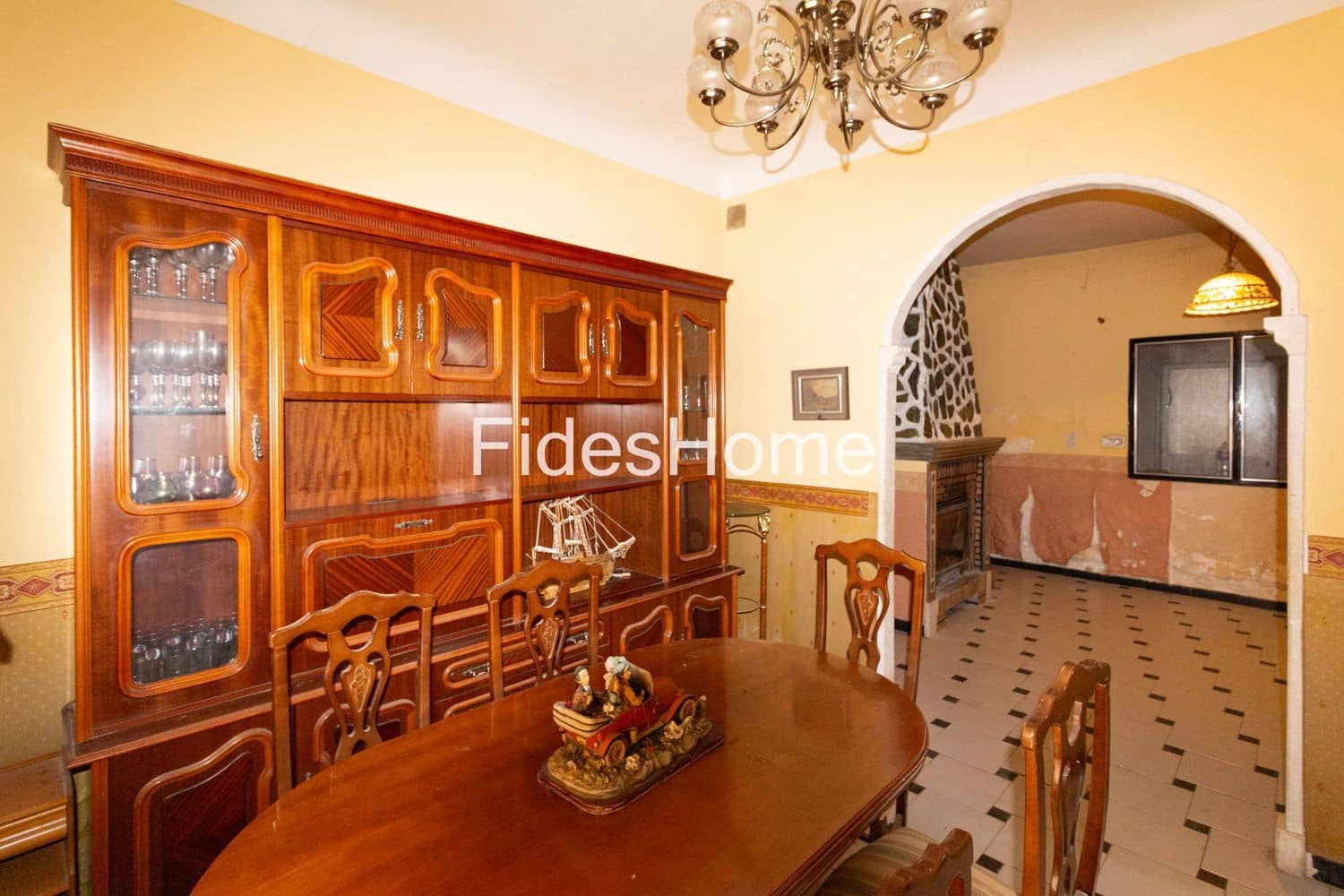 3 bedroom Townhouse for sale in Durcal with garage - € 90,000 (Ref: 9436707)