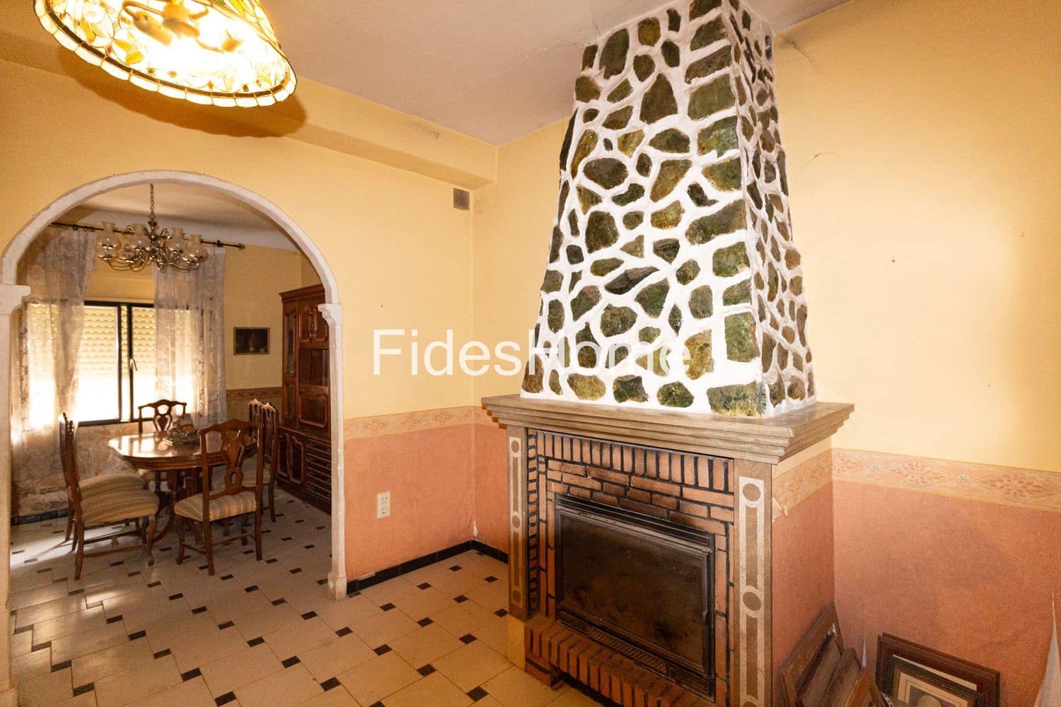 3 bedroom Townhouse for sale in Durcal with garage - € 90,000 (Ref: 9436707)