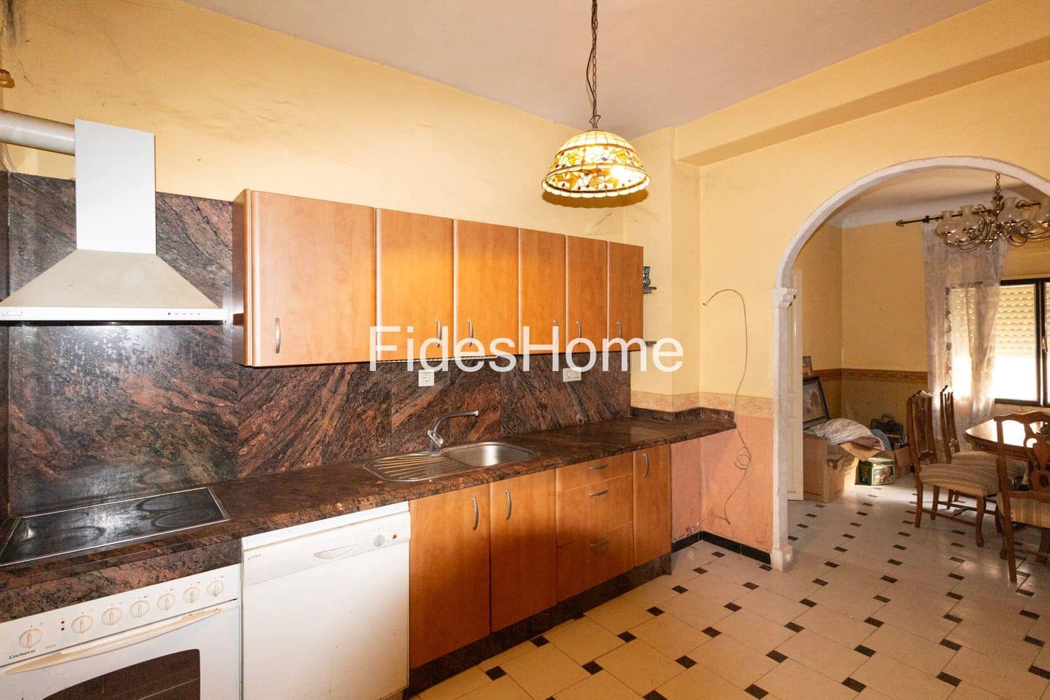 3 bedroom Townhouse for sale in Durcal with garage - € 90,000 (Ref: 9436707)