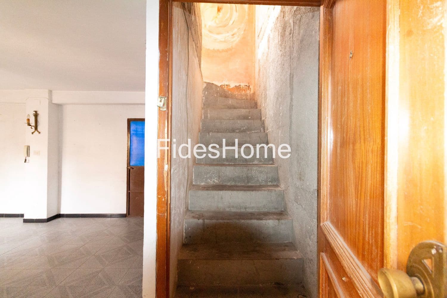 3 bedroom Townhouse for sale in Durcal with garage - € 90,000 (Ref: 9436707)