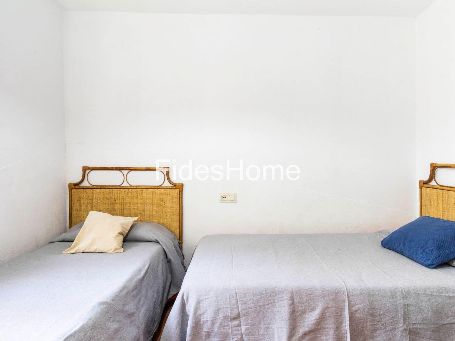 3 bedroom Finca/Country House for sale in Lanjaron with pool garage - € 250,000 (Ref: 9445651)