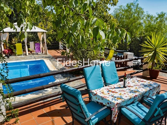 3 soveværelse Finca/Landehus til salg i Lanjarón med swimmingpool garage - € 250.000 (Ref: 9445651)