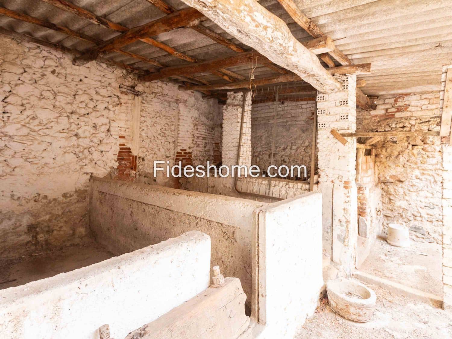 5 chambre Finca/Maison de Campagne à vendre à El Pinar avec garage - 110 000 € (Ref: 9473826)