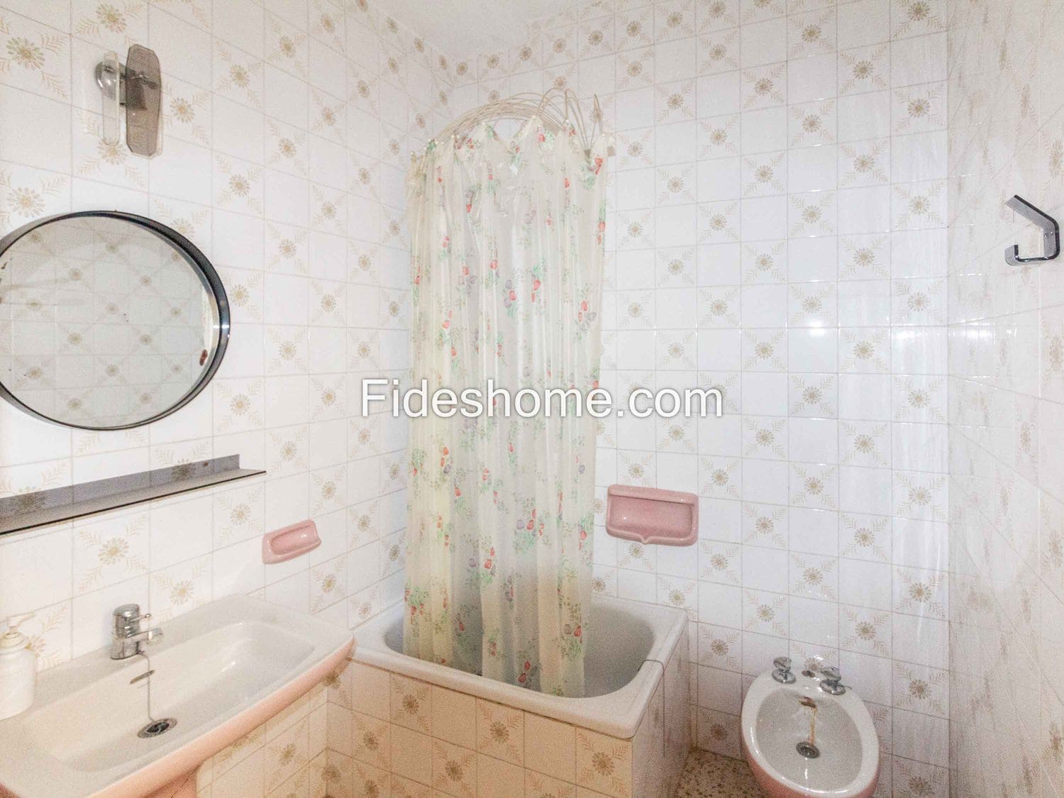 6 sypialnia Finka/Dom wiejski na sprzedaż w El Pinar z garażem - 110 000 € (Ref: 9473827)