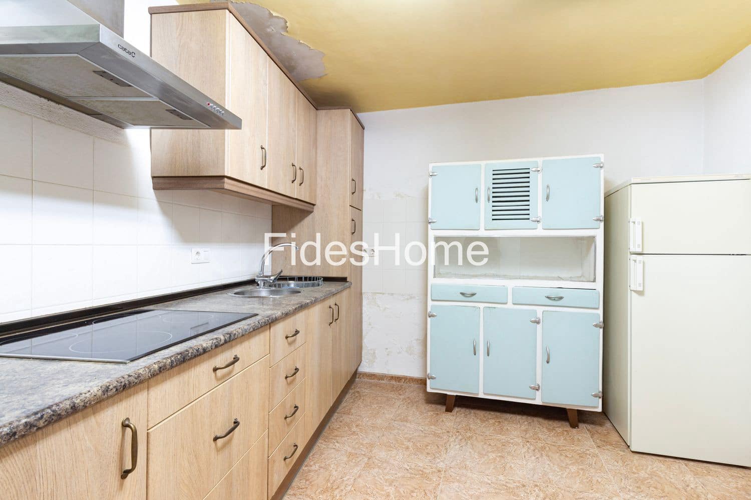 2 bedroom Finca/Country House for sale in Restabal with garage - € 59,000 (Ref: 9525913)