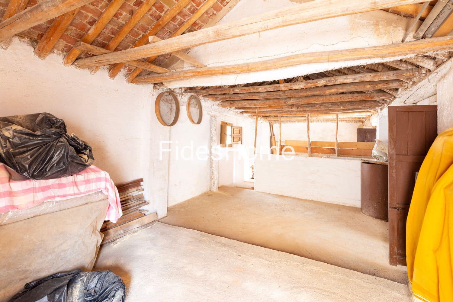 2 bedroom Finca/Country House for sale in Restabal with garage - € 59,000 (Ref: 9525913)