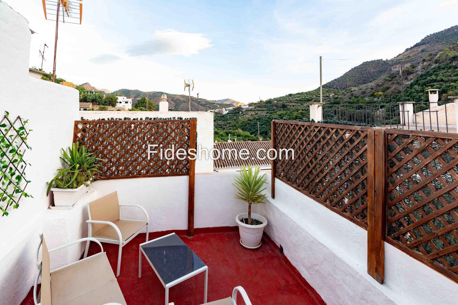 Byhus til leje i Guajar Faraguit - € 400 (Ref: 9614722)