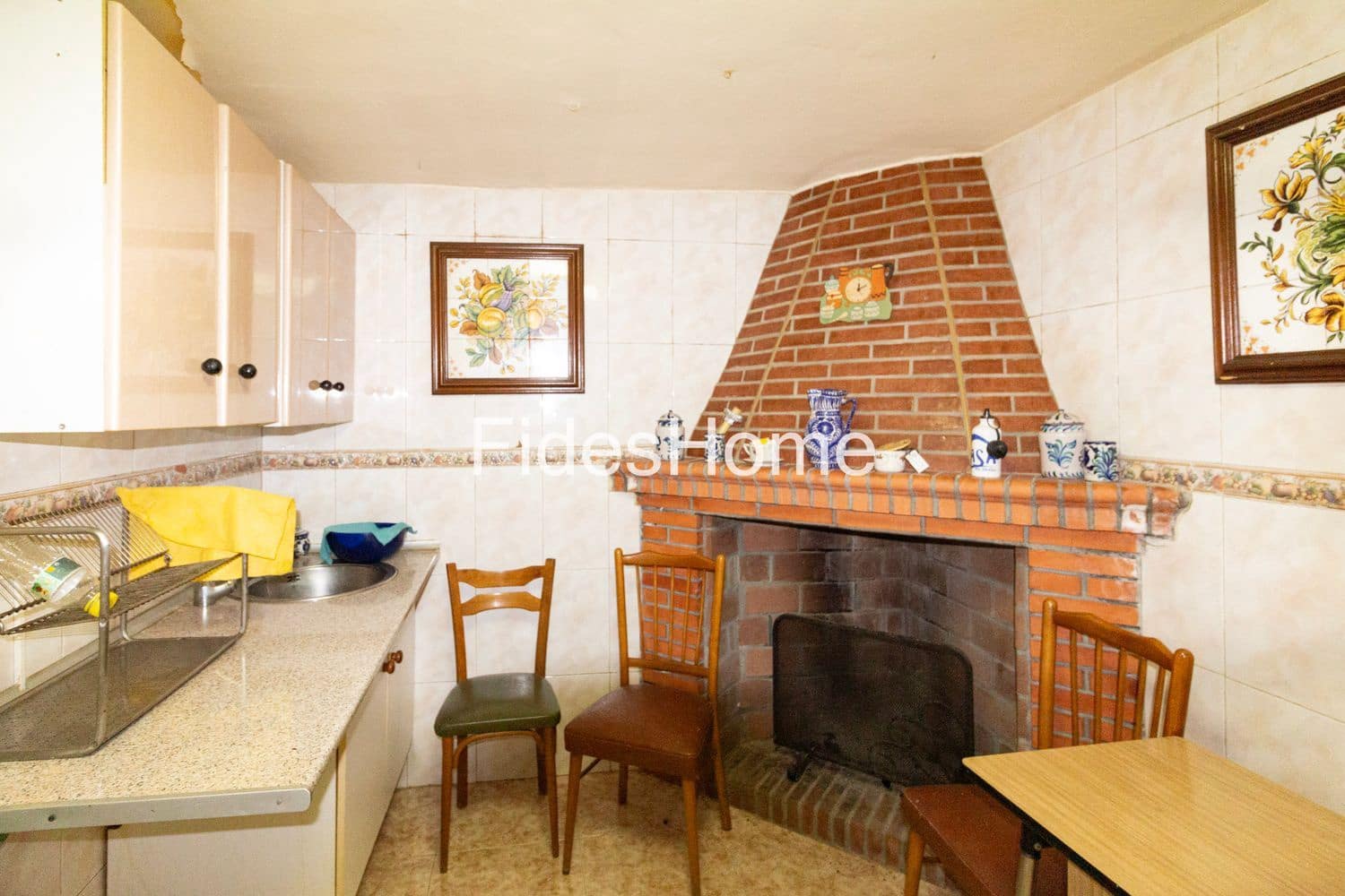 3 Zimmer Haus zu verkaufen in Albunuelas mit Garage - 62.000 € (Ref: 9624228)