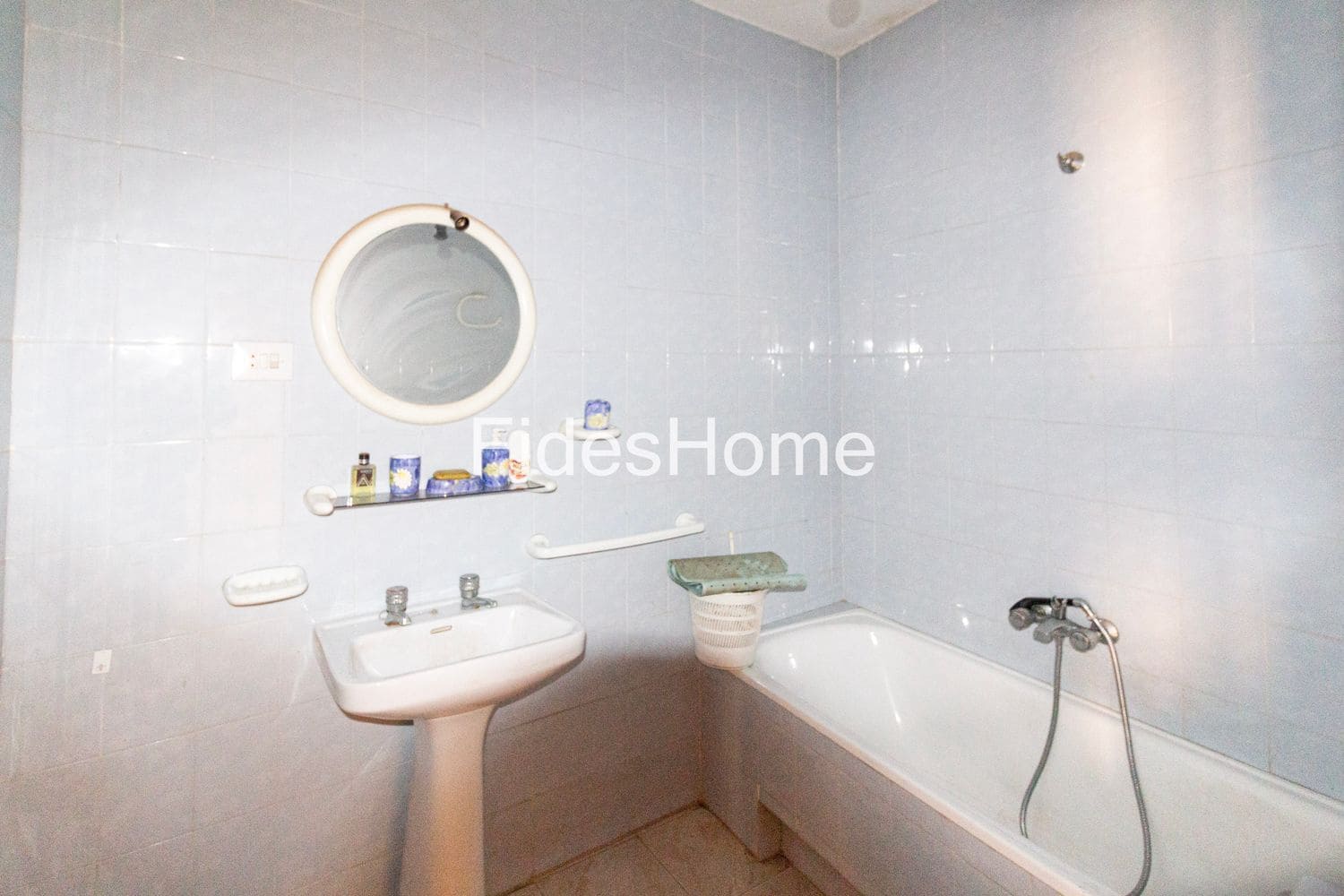 5 soverom Hus til salgs i Durcal med garasje - € 79 900 (Ref: 9624229)