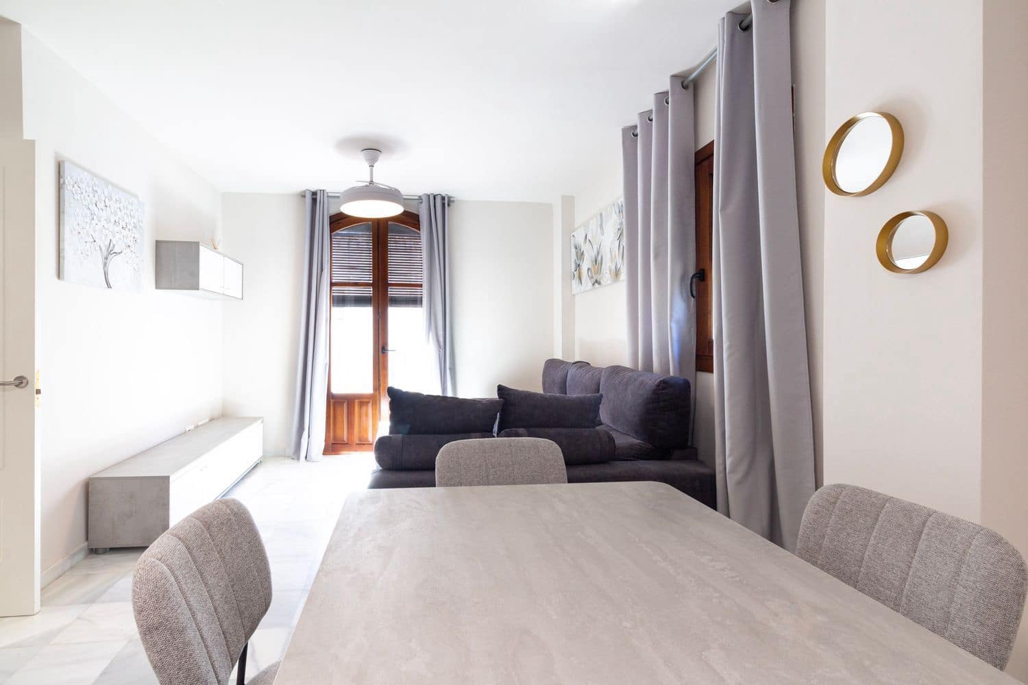 2 makuuhuone Huoneisto vuokrattavana paikassa Lecrin mukana uima-altaan 
autotalli - 700 € (Ref: 9624230)