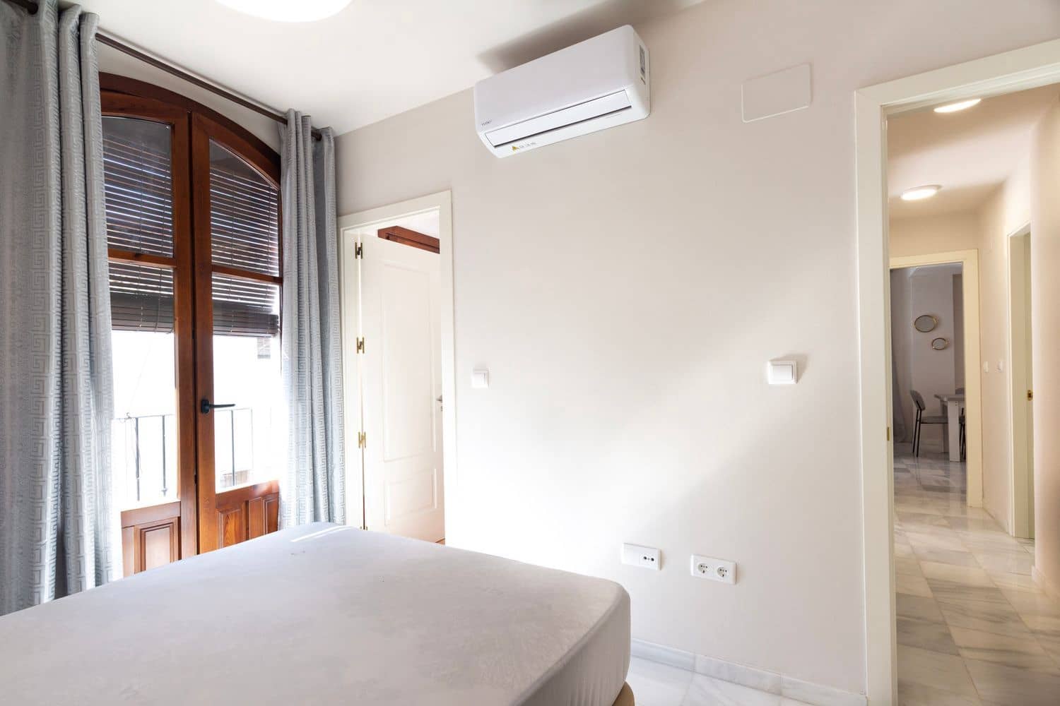 2 makuuhuone Huoneisto vuokrattavana paikassa Lecrin mukana uima-altaan 
autotalli - 700 € (Ref: 9624230)