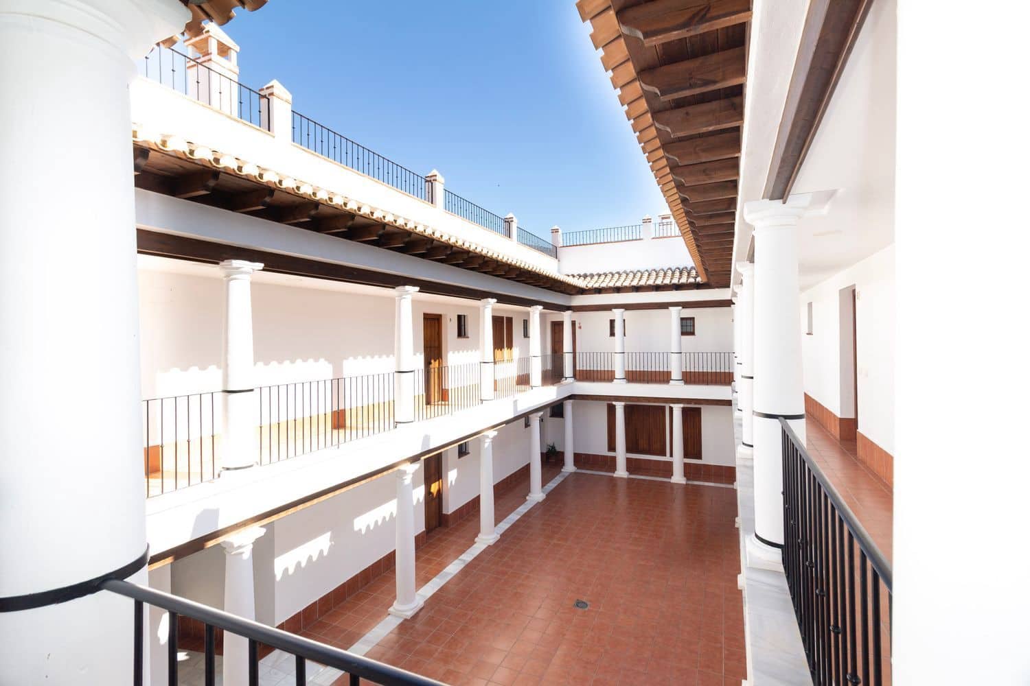 2 makuuhuone Huoneisto vuokrattavana paikassa Lecrin mukana uima-altaan 
autotalli - 700 € (Ref: 9624230)