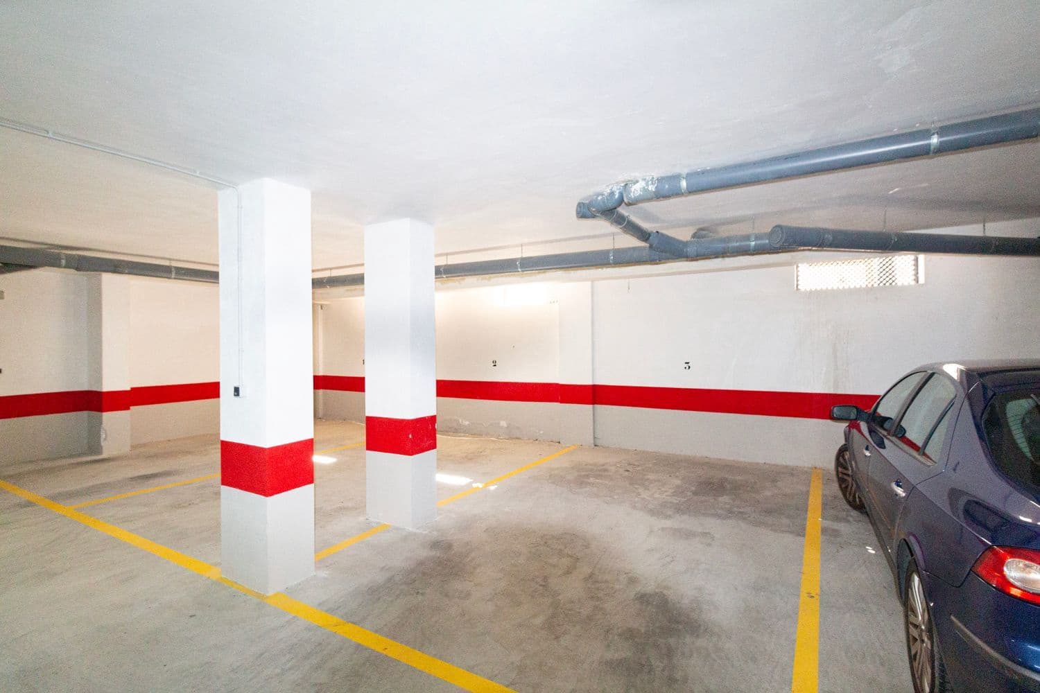 2 makuuhuone Huoneisto vuokrattavana paikassa Lecrin mukana uima-altaan 
autotalli - 700 € (Ref: 9624230)