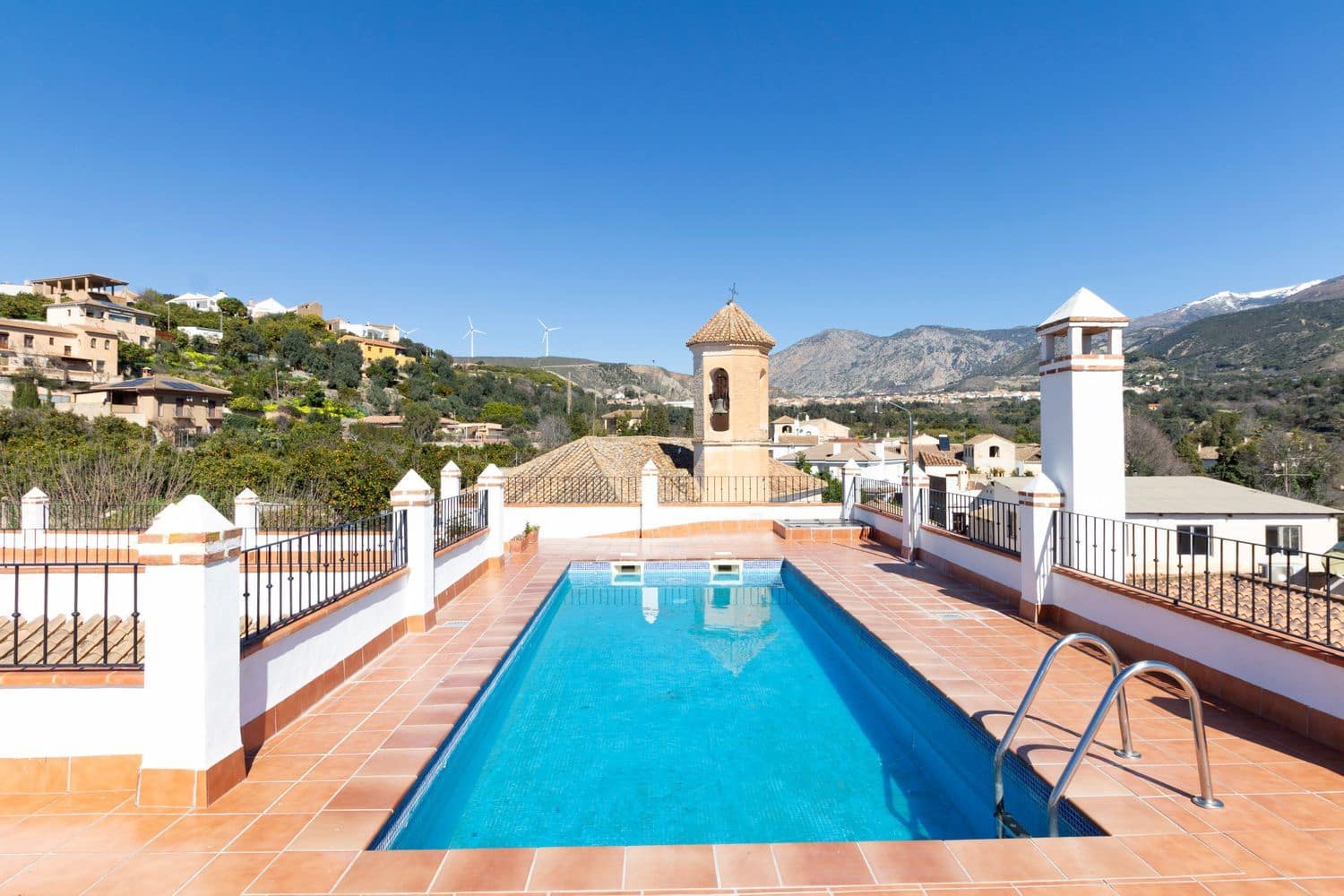 2 makuuhuone Huoneisto vuokrattavana paikassa Lecrin mukana uima-altaan 
autotalli - 700 € (Ref: 9624230)