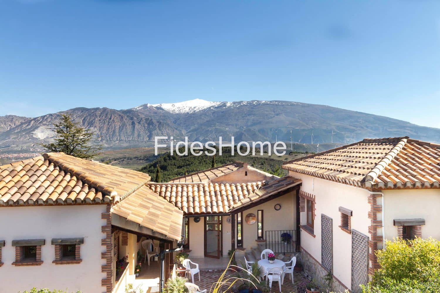 3 makuuhuone Maalaistalo myytävänä paikassa Villamena mukana uima-altaan 
autotalli - 875 000 € (Ref: 9629632)