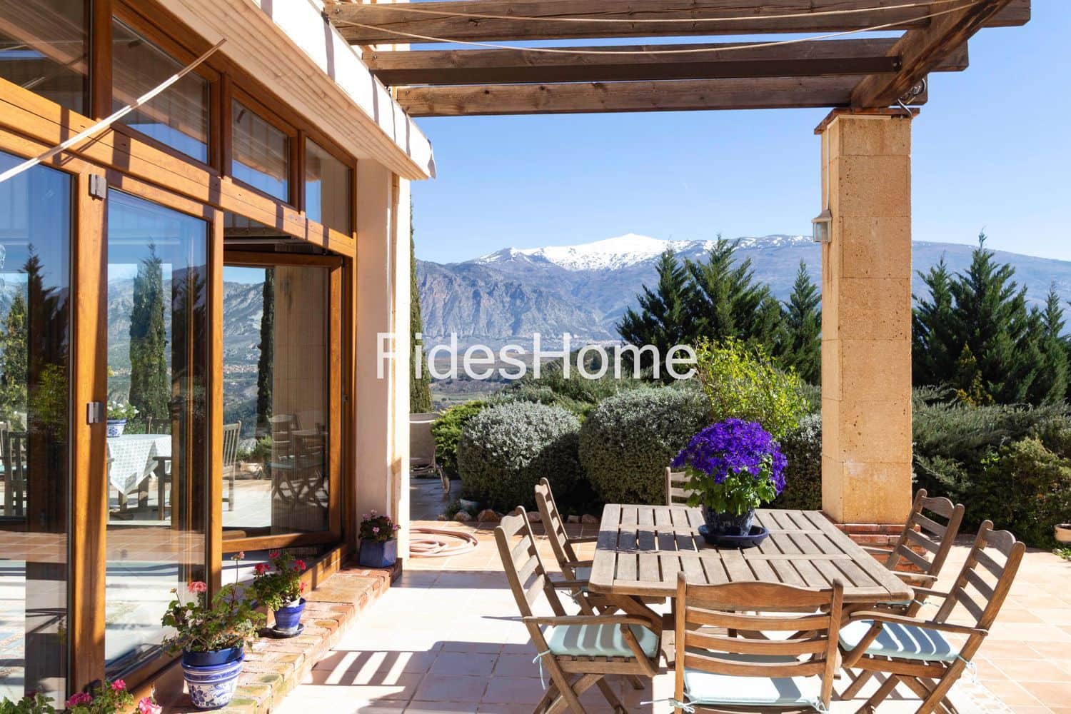 3 makuuhuone Maalaistalo myytävänä paikassa Villamena mukana uima-altaan 
autotalli - 875 000 € (Ref: 9629632)