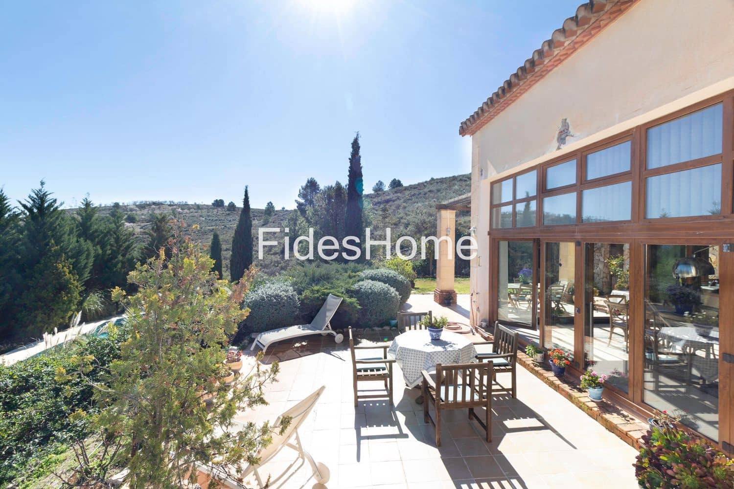 3 makuuhuone Maalaistalo myytävänä paikassa Villamena mukana uima-altaan 
autotalli - 875 000 € (Ref: 9629632)