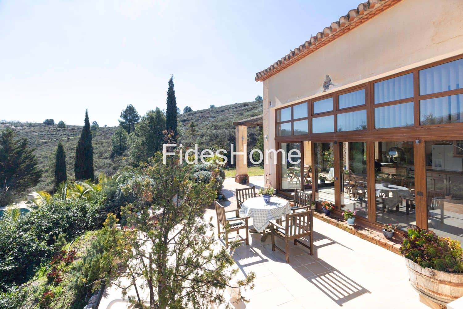 3 makuuhuone Maalaistalo myytävänä paikassa Villamena mukana uima-altaan 
autotalli - 875 000 € (Ref: 9629632)