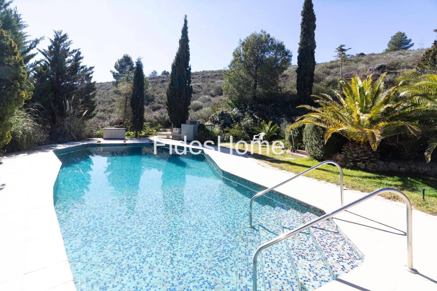 3 makuuhuone Maalaistalo myytävänä paikassa Villamena mukana uima-altaan 
autotalli - 875 000 € (Ref: 9629632)