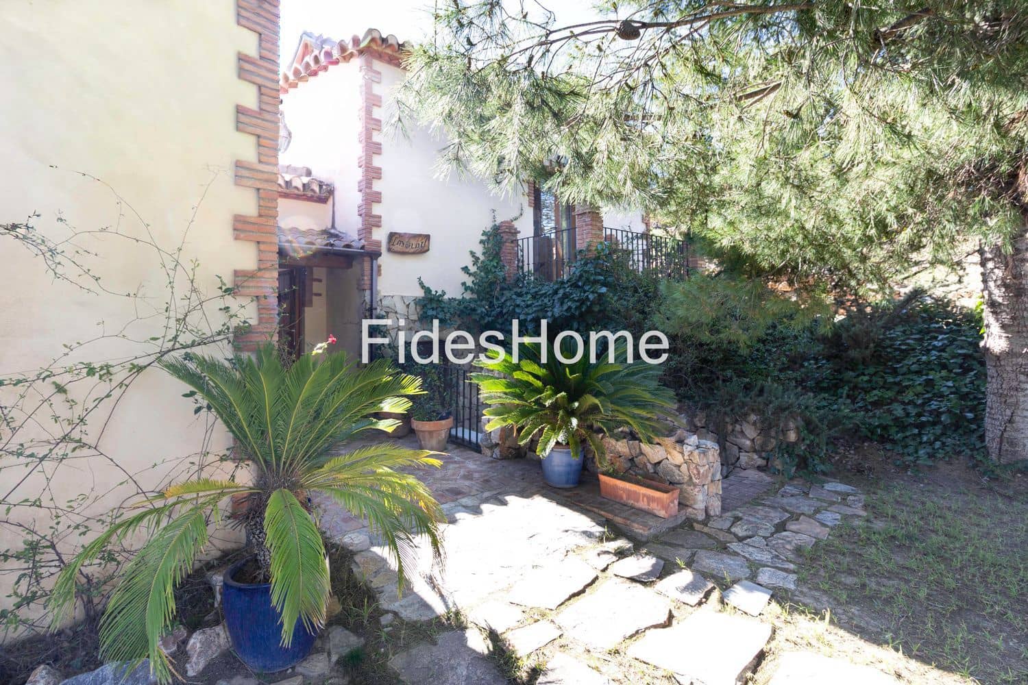 3 makuuhuone Maalaistalo myytävänä paikassa Villamena mukana uima-altaan 
autotalli - 875 000 € (Ref: 9629632)