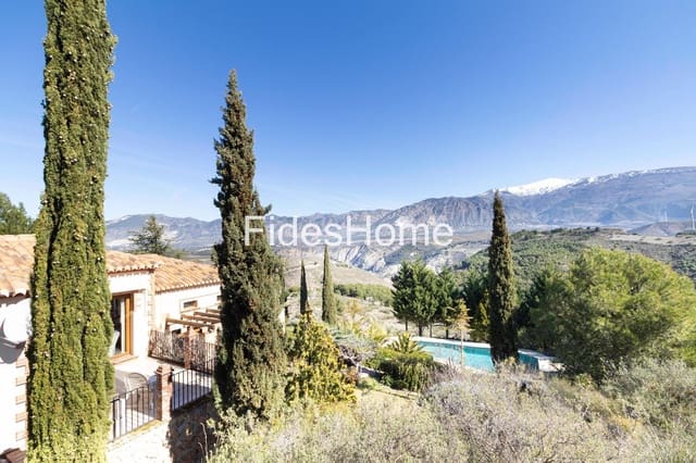 3 makuuhuone Maalaistalo myytävänä paikassa Villamena mukana uima-altaan 
autotalli - 875 000 € (Ref: 9629632)