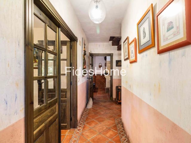 Chalet de 5 habitaciones en Nigüelas en venta con piscina garaje - 495.000 € (Ref: 9632909)