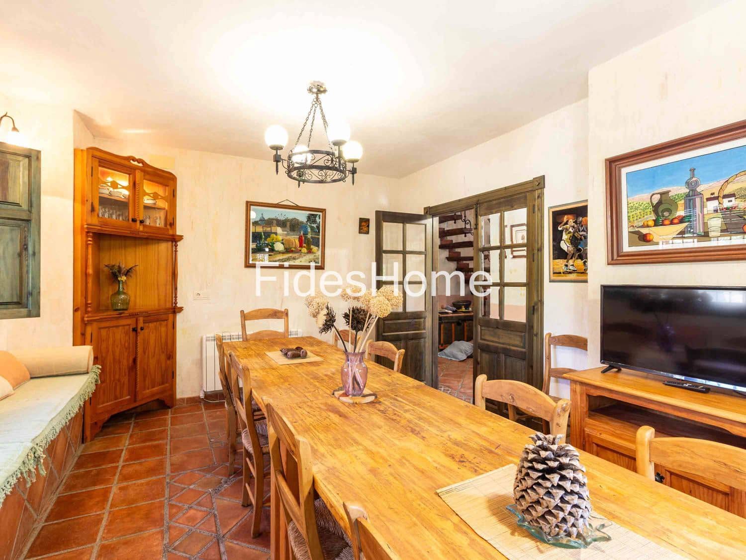 5 makuuhuone Huvila myytävänä paikassa Niguelas mukana uima-altaan 
autotalli - 495 000 € (Ref: 9632909)