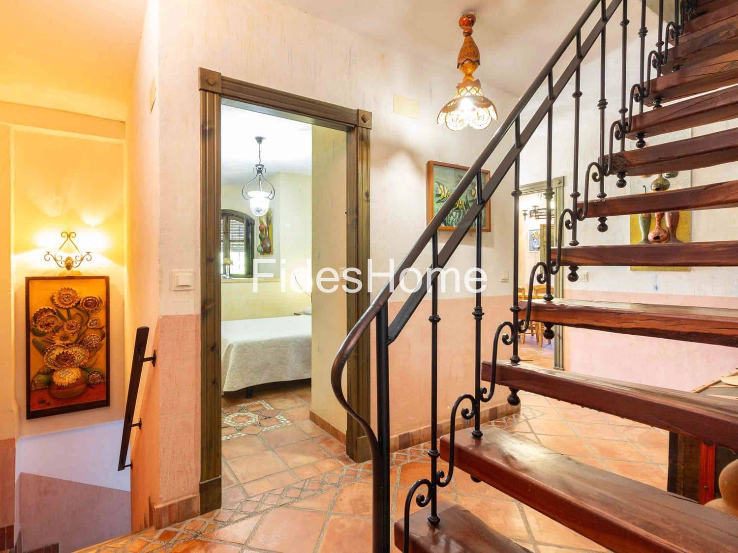 5 makuuhuone Huvila myytävänä paikassa Niguelas mukana uima-altaan 
autotalli - 495 000 € (Ref: 9632909)