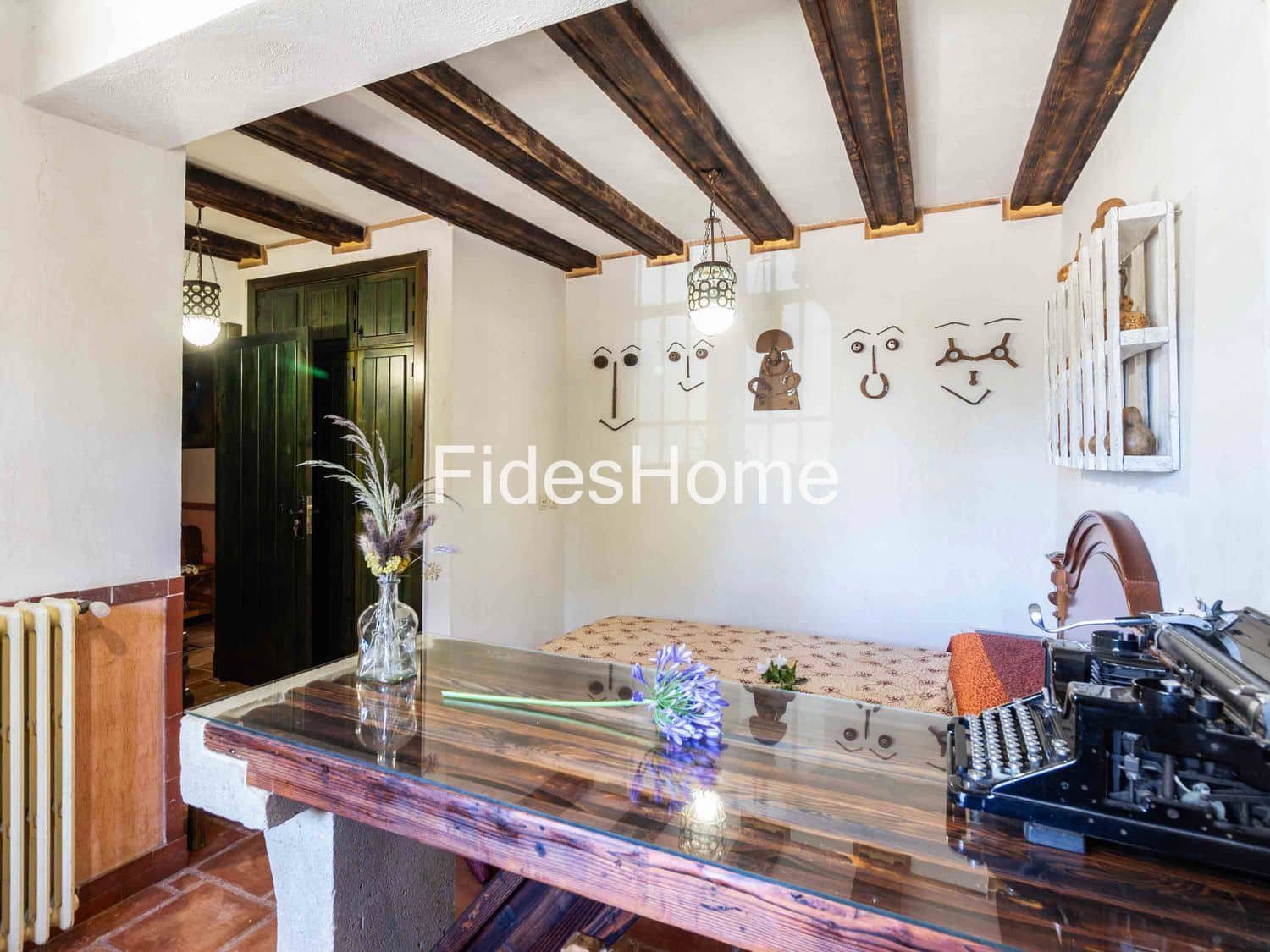 5 makuuhuone Huvila myytävänä paikassa Niguelas mukana uima-altaan 
autotalli - 495 000 € (Ref: 9632909)