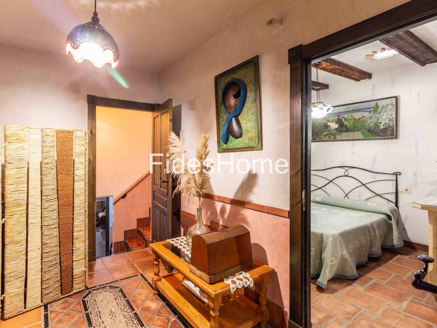 5 makuuhuone Huvila myytävänä paikassa Niguelas mukana uima-altaan 
autotalli - 495 000 € (Ref: 9632909)