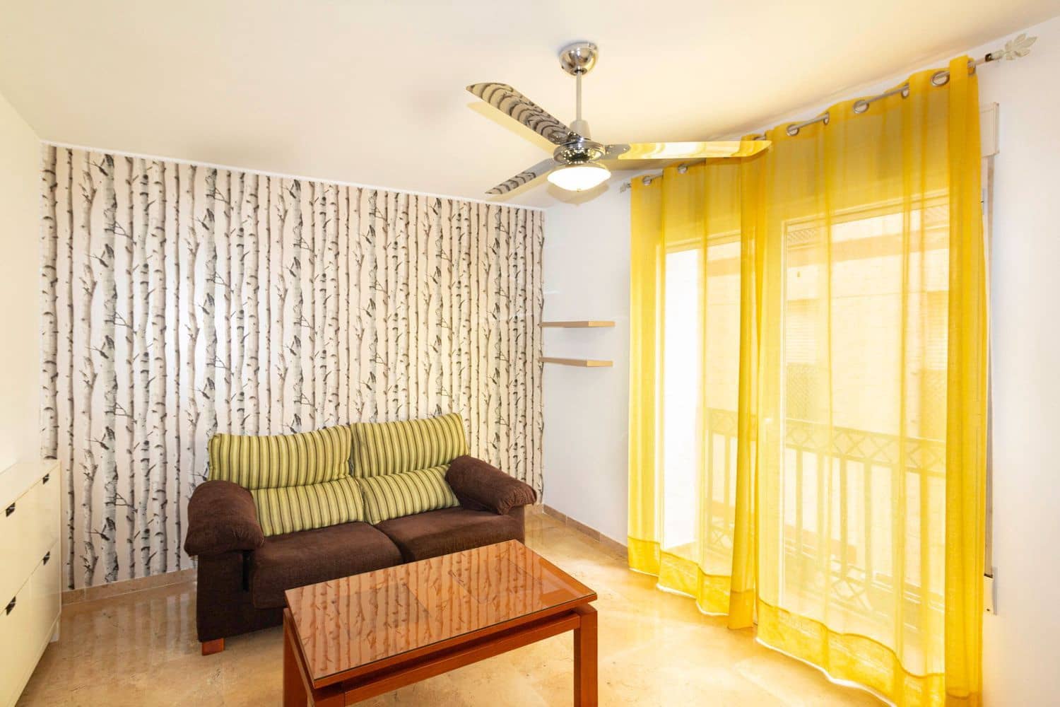 2 slaapkamer Appartement te huur in Durcal met garage - € 550 (Ref: 9647707)