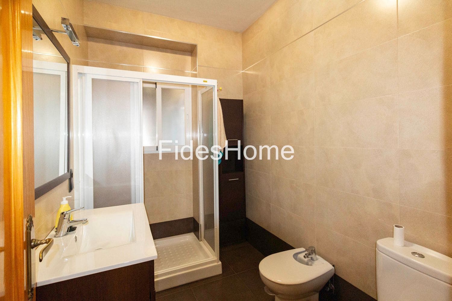 3 sovrum Hus till salu i Durcal med garage - 226 000 € (Ref: 9690028)