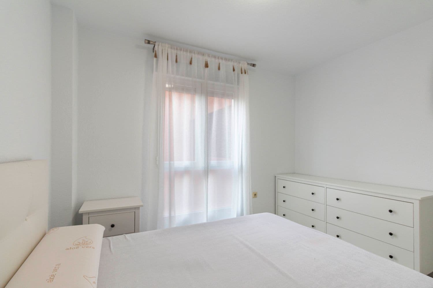 3 bedroom Apartment for rent in Granada city with garage - € 750 (Ref: 9714331)