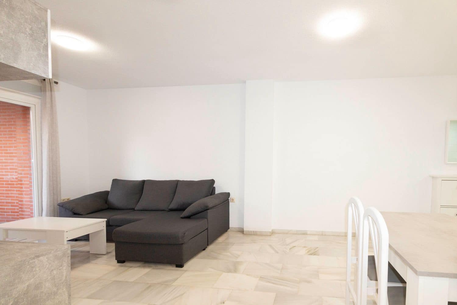 3 bedroom Apartment for rent in Granada city with garage - € 750 (Ref: 9714331)